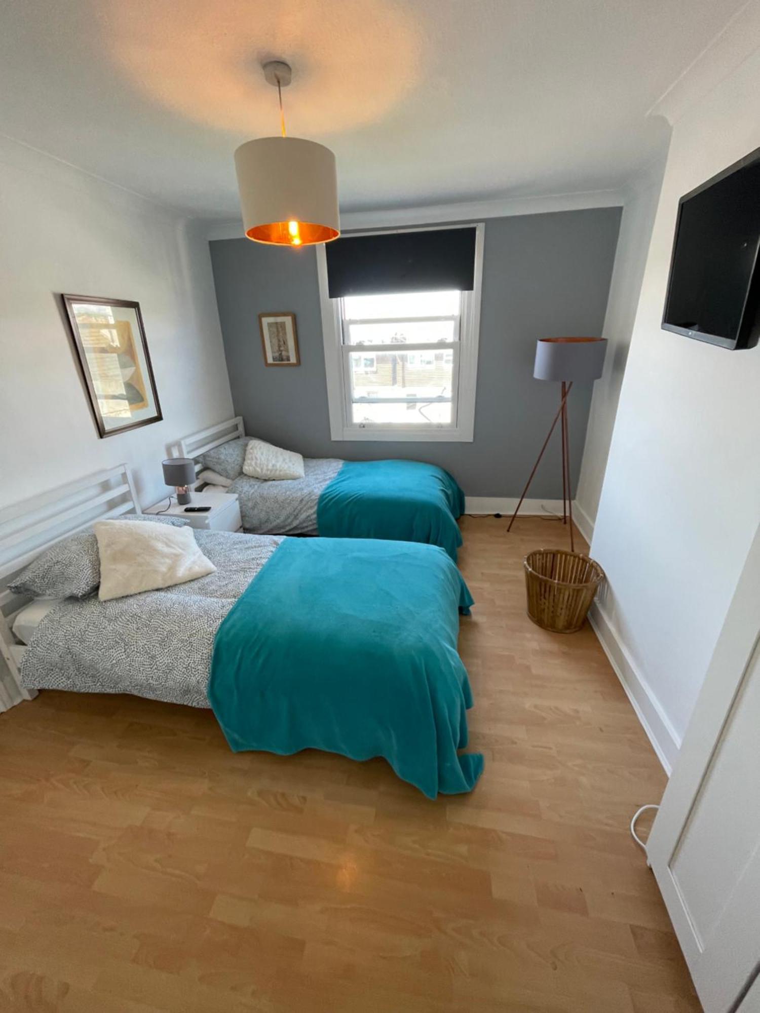 The Palms Brighton Villa ภายนอก รูปภาพ